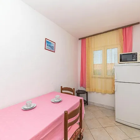 Borak Cr Casa de Férias